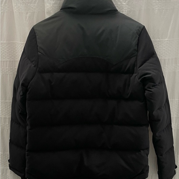 Patagonia Women's Black Puffer Jacket - Picture 2 of 7